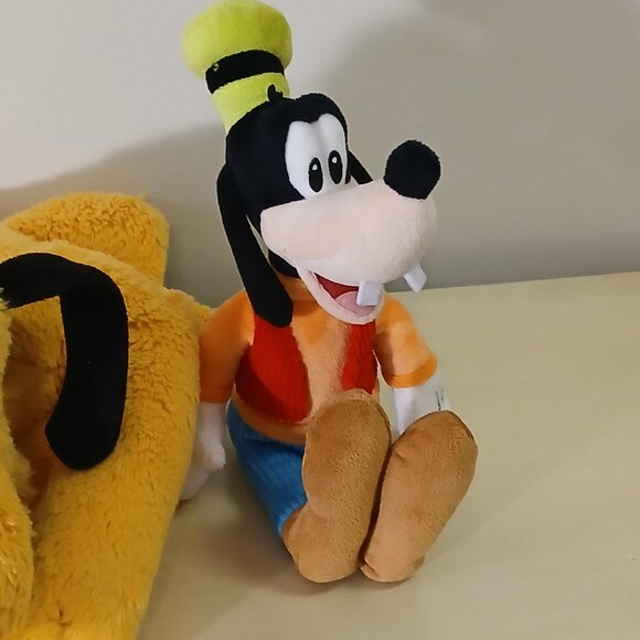 Plush Pluto and Goofy dolls - Picture 2 of 7
